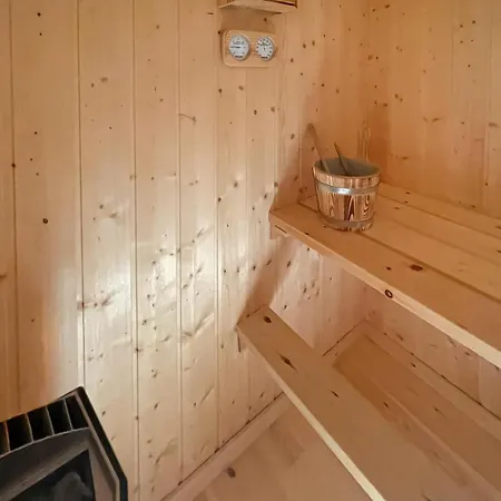 4 Bedroom Awesome In Engerdal Holiday home